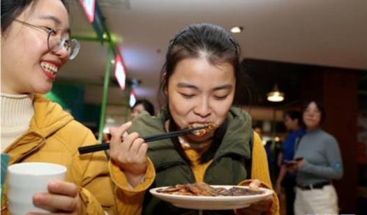 21EDE1FDC1B7335103C6E1C709645552